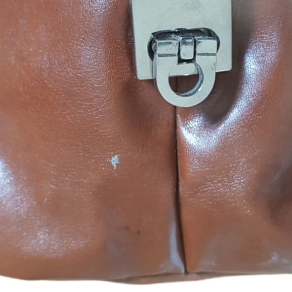 Matt & Nat- Vegan Leather Shoulder Bag - Picture 8 of 16